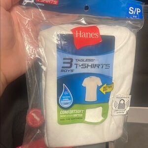 Hanes Boys' White Tagless T-Shirts (3 Pack)
